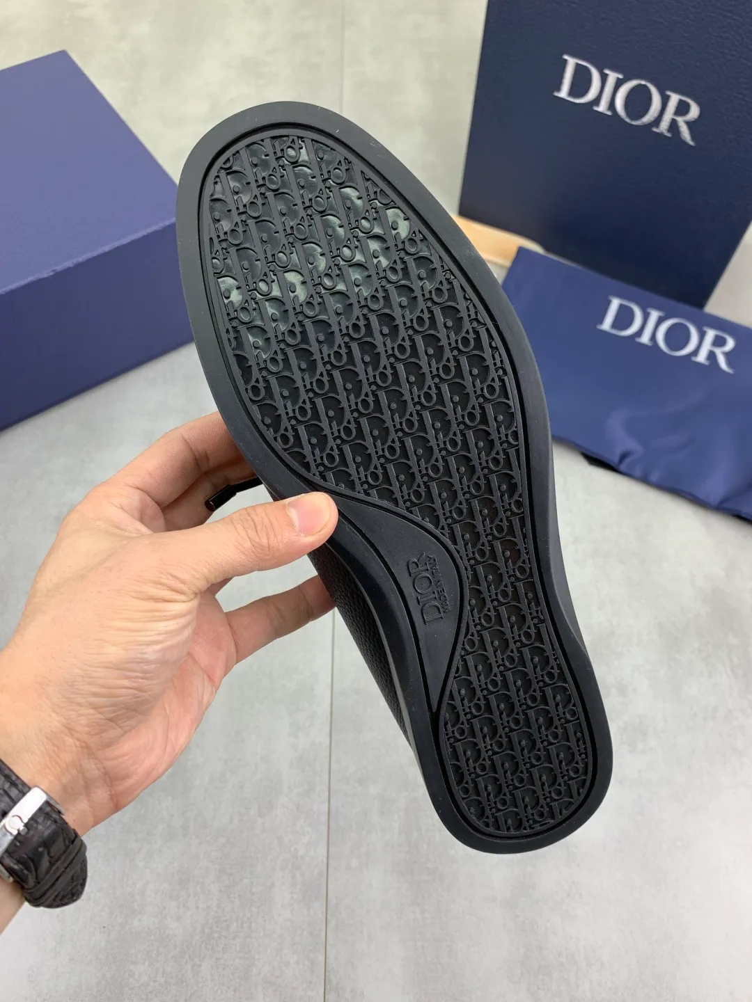 Men's Men's Shoes 💰P580 New Niuli💰High Version 💎💎💎Dior Original! Top Italian purchasing agent! Men's high-top business casual leather shoes, original imported calfskin upper, oiled edges, ultimate texture, gentleman style, imported cowhide lining inside, top-quality original Italian rubber outsole, first-class workmanship, top quality! Size: 39-44 (45 customized)